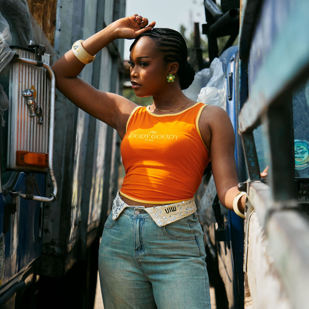 MS GOODY GOODY TWO SHOES